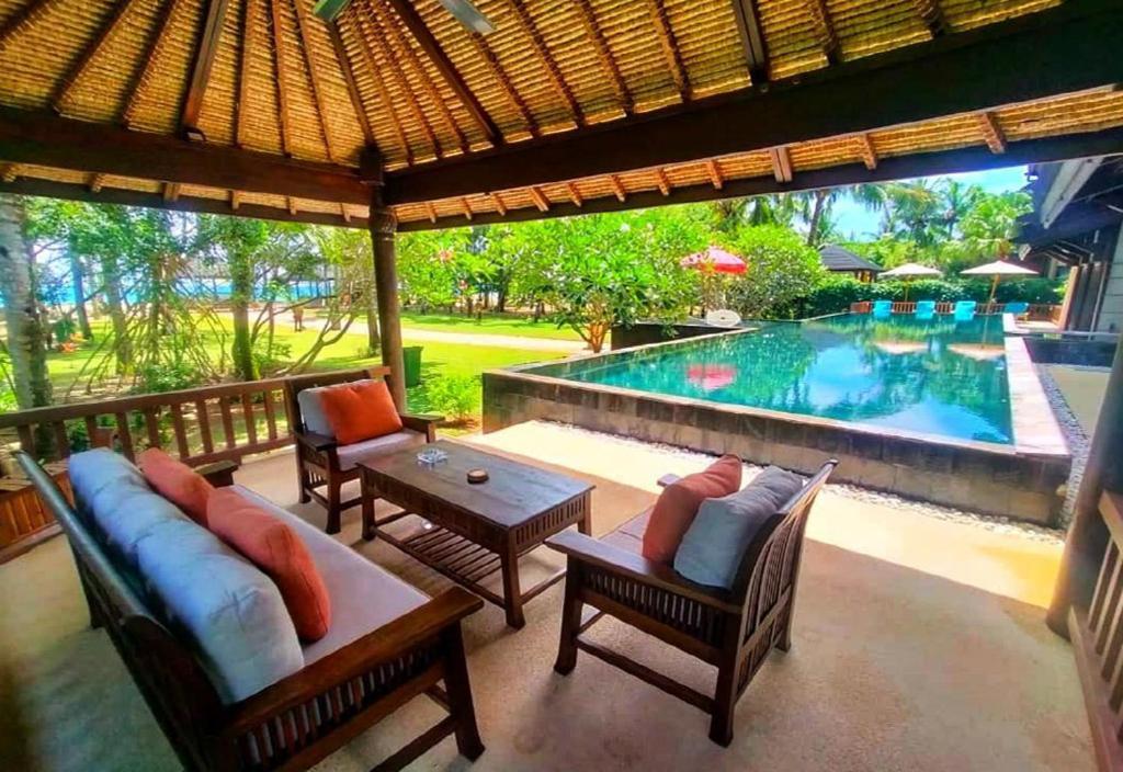 Kudat Riviera Exclusive Beach Villas Exterior foto