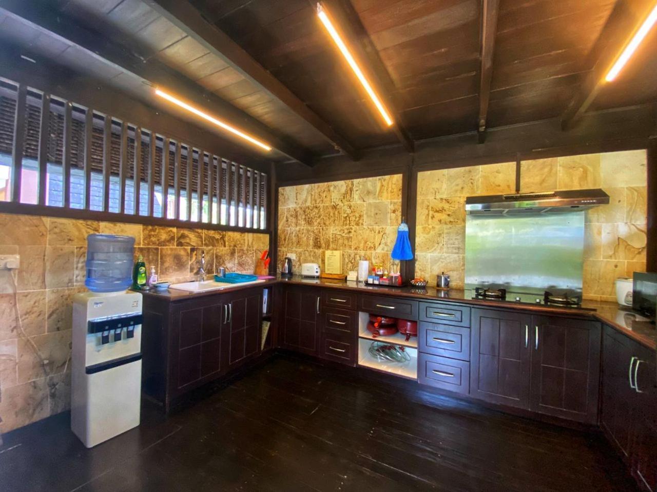 Kudat Riviera Exclusive Beach Villas Exterior foto