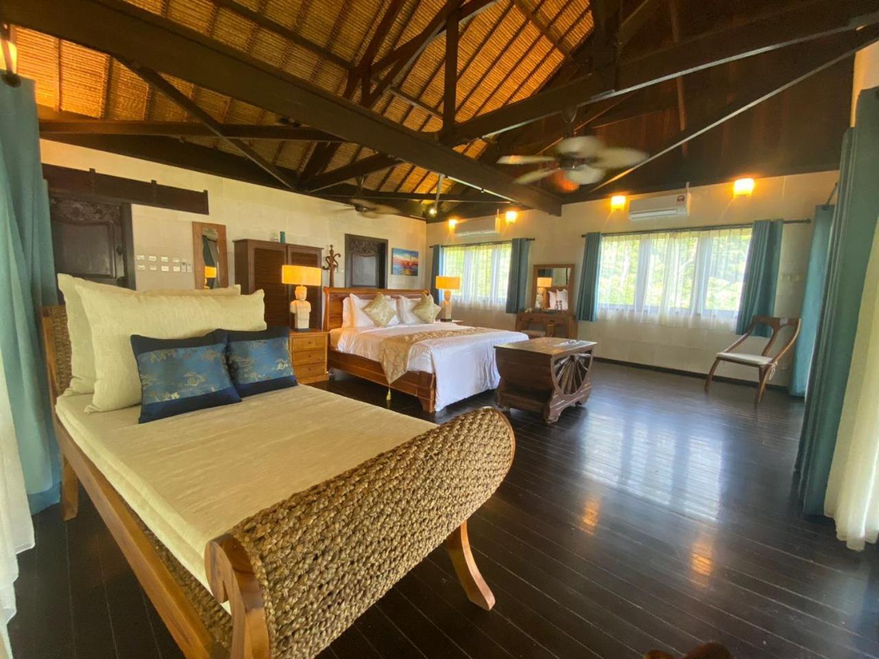 Kudat Riviera Exclusive Beach Villas Exterior foto